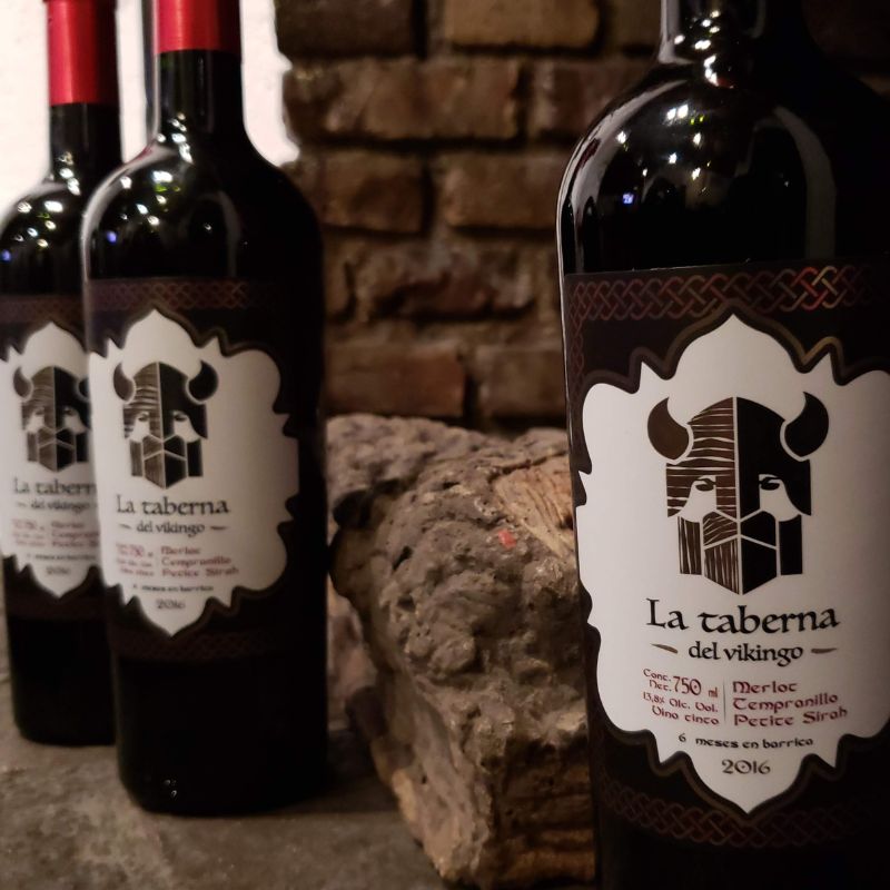 Vino tinto La Taberna